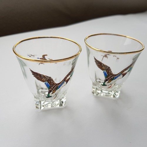 Shot liquour glasses bird - , duck