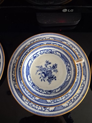 Antiqua aynsley bone china - antiqua,
