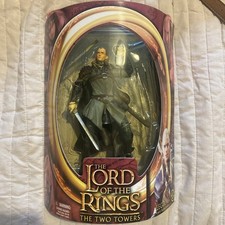 Legolas With Rohan Armor