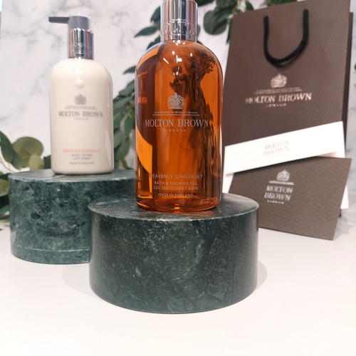 Molton brown gift - brown,