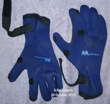 MALIBU, DIVERS PROTECTIVE NEOPRENE GLOVES SIZE 'L' BLUE 'EASY OFF' FINGER THUMB