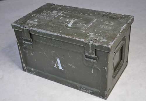 Vintage 1964 british army - vintage,