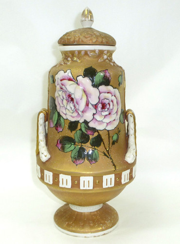 Lidded vase - , amphora