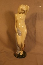 Wiener Werkstaette figurine