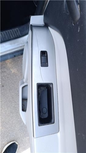 Rear right power window switch - window,