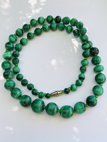 Vintage graduated malachite