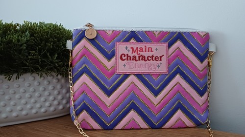 Novelty handbag main - novelty,