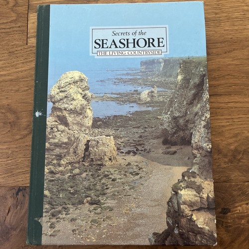 Secrets the seashore - secrets, of