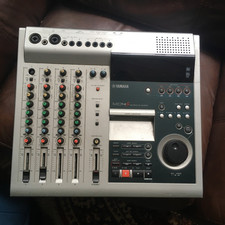 Yamaha MD4S Minidisc Multitrack Recorder