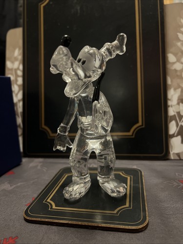 Swarovski disney showcase - disney,