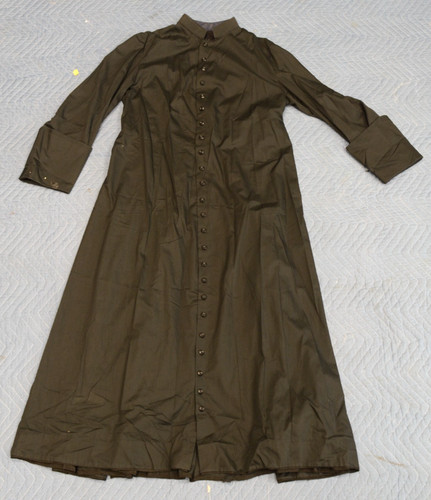 Older used loose black - +,