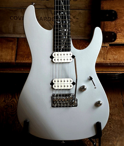 Ibanez tod10 tim - tim, henson
