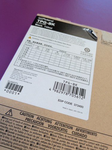 New boxed roland - &,