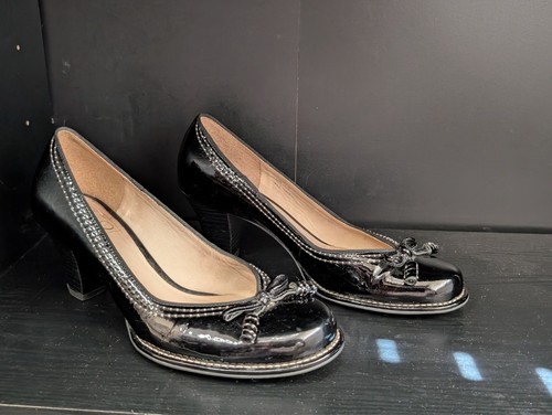 Clarks bombay lights patent - clarks,