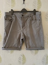 Mens Red Herring  Shorts Size