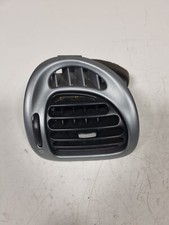 Citroen Xsara Picasso 99-10 O/S Drivers Right Front Dash Air Vent 9631280077