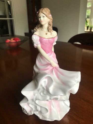 Royal doulton figurine - royal,