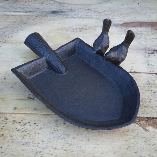 Cast iron trowel bird - iron, feeder