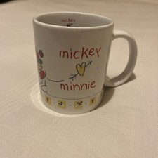 Disney mickey loves - disney, minnie