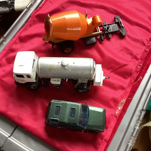 Vintage britains vehicles - 3,