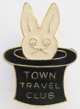 LUTON TOWN - Excellent Rare Vintage Enamel Football Pin Badge TRAVEL CLUB