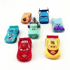 CARS COLOR CHANGERS "CRUISIN LIGHTNING McQUEEN" COLOR CHANGING DISNEY PIXAR