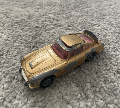 Vintage corgi toys 261 james - vintage,