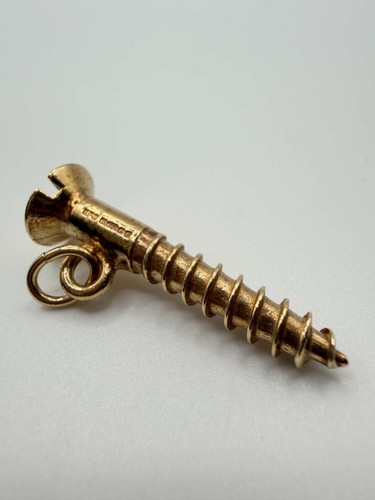 9ct traders nail pendant - traders,