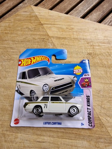 Hot wheels 2025 lotus - lotus, cortina