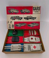 Vintage Red China Six cars