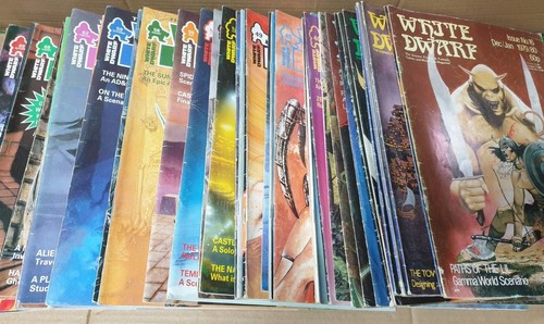 White dwarf magazine vintage - white,