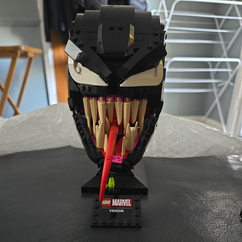 Lego marvel venom head set - lego,
