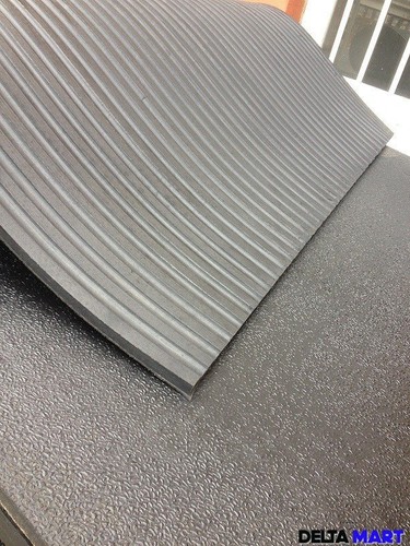 Rubber stable pony mat 6ftx4ft - stable,