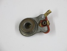 Universal lamp holder