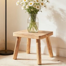 JETAINE Small Wooden Stool