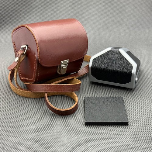 Pentacon six prism - six, viewfinder