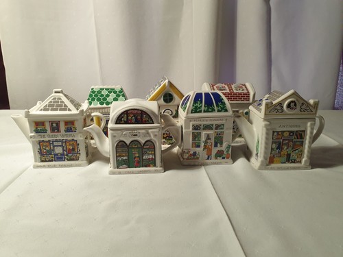 Job lot vintage wade - lot,