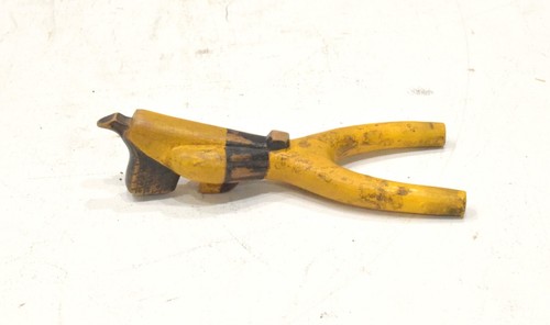 African baule slingshot - baule, carved