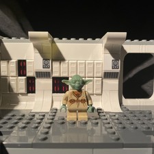LEGO Star Wars Yoda Minifigure