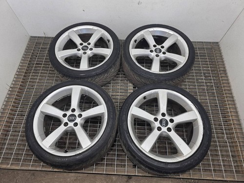 Audi 8h 2007 r18 - s4,