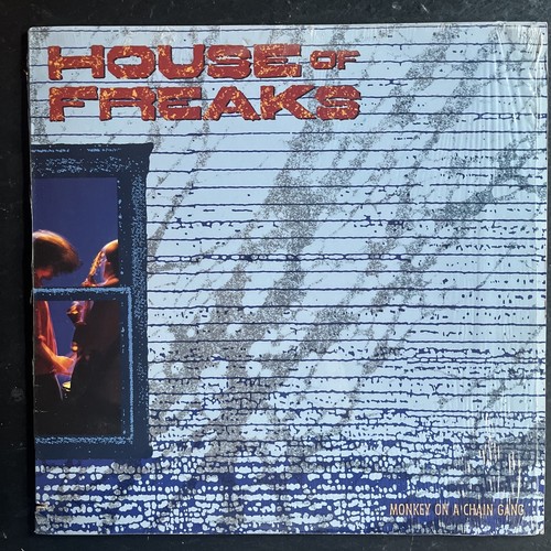 House freaks monkey on - ‎-,