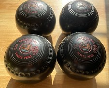 Drakes Pride Professional  Lawn Bowls w/ Box Size 5H and Ship Design.