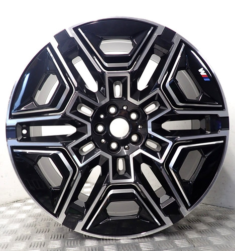 Bmw i20 series black - series,