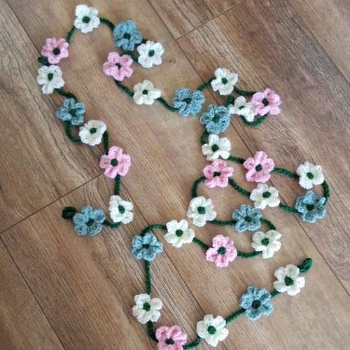 Hand crochet flower - hand,