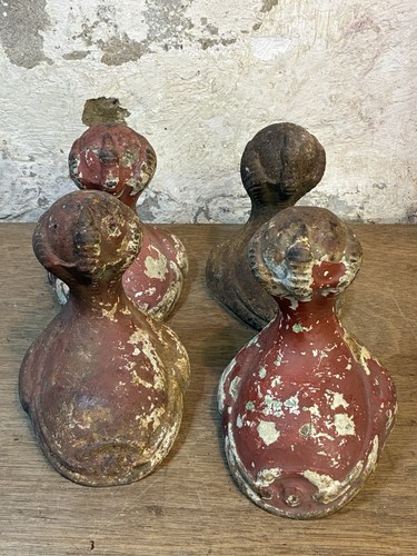 Antique cast iron - x, ball
