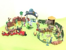 PLAYMOBIL LARGE ANIMAL ZOO