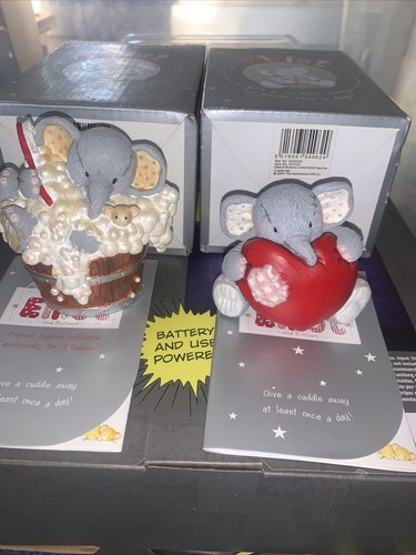 Elliot buttons elephant - elliot,