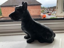 Black ceramic Scottish Terrier