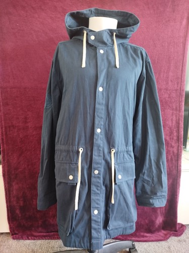 Pretty green men 100 - pretty, 100%