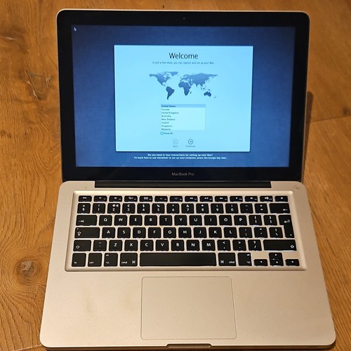 Working apple macbook pro - apple, 13in